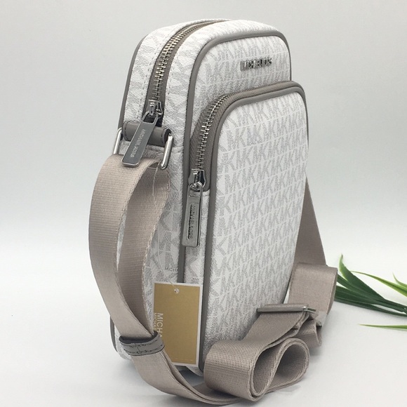 MICHAEL KORS MD FLIGHT CROSSBODY Bag BRIGHT WHITE - Picture 3 of 8